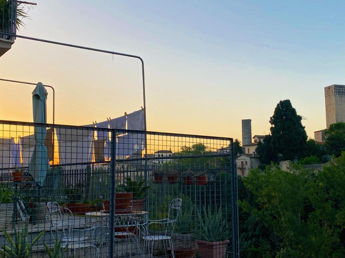 Mini Appartamento "Il Nido Del Picchio" Ascoli Piceno Exterior foto